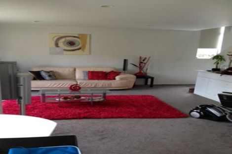 Photo of property in 10/3 Erewhon Place, Birkdale, Auckland, 0626