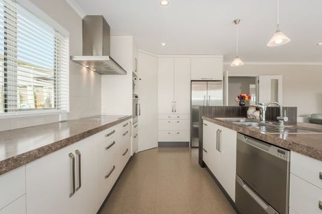 Photo of property in 8 Bluejacket Place, Whitby, Porirua, 5024