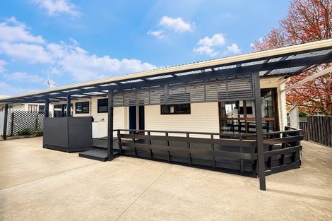 Photo of property in 21 Blomfield Street, Nawton, Hamilton, 3200