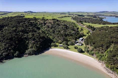 Photo of property in 90 Mckenzie Road, Te Ti Mangonui, Kerikeri, 0294