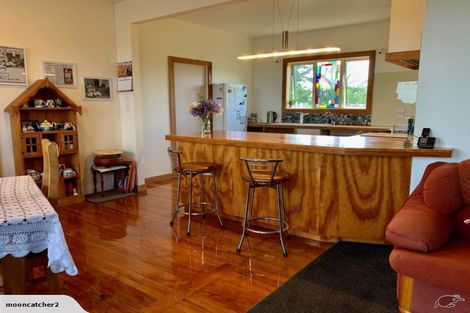 Photo of property in 636 Inland Road North, Onaero, Waitara, 4383