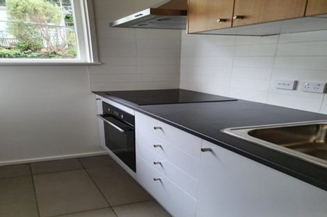 Photo of property in 1/46 Randwick Road, Northland, Wellington, 6012