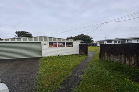 Photo of property in 8 Oregon Place, Papakura, 2110