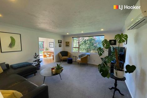 Photo of property in 104 Hagart-alexander Drive, Mosgiel, 9024