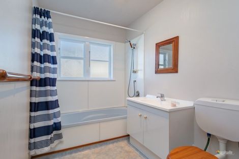 Photo of property in 80 Main Road, Wainuiomata, Lower Hutt, 5014