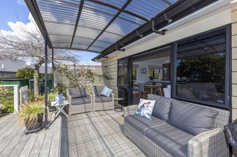 Photo of property in 4 Matuku Place, Paraparaumu Beach, Paraparaumu, 5032