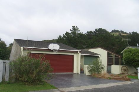Photo of property in 18 Bowline Place, Whitby, Porirua, 5024