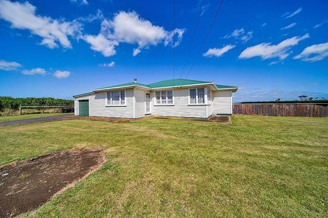 Photo of property in 253 Mawhitiwhiti Road, Normanby, Hawera, 4675