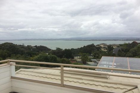 Photo of property in 17 Sea Vista Avenue, Beach Haven, Auckland, 0626