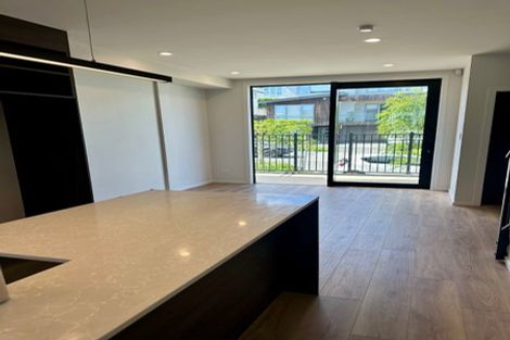 Photo of property in 10/19 Windlass Street, Long Bay, Auckland, 0630