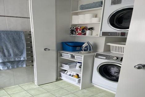 Photo of property in 130u1 Oriental Parade, Oriental Bay, Wellington, 6011