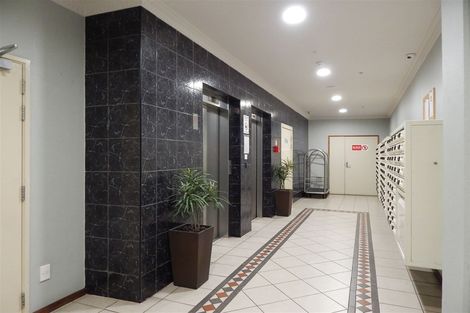 Photo of property in Atrium Towers, 8d/154 The Terrace, Wellington Central, Wellington, 6011