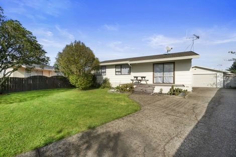 Photo of property in 6 Bradley Place, Nawton, Hamilton, 3200