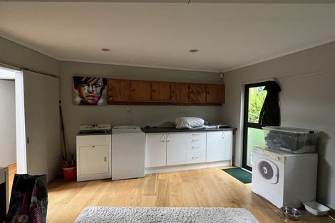 Photo of property in 4 Manutara Avenue, Forrest Hill, Auckland, 0620