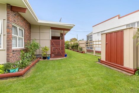 Photo of property in 65 Skerman Street, Marton, 4710