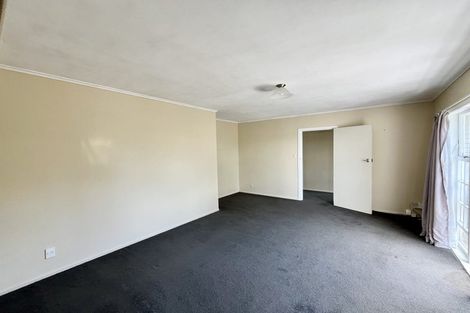 Photo of property in 1/6 Sunhaven Avenue, Glenfield, Auckland, 0629