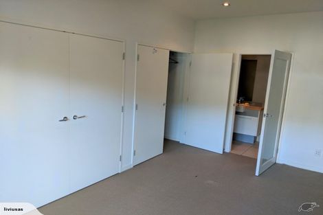 Photo of property in 31 Tiketike Way, Brooklyn, Wellington, 6021