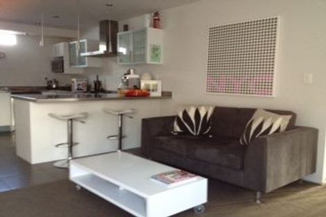 Photo of property in 22 Kittiwake Drive, Schnapper Rock, Auckland, 0632