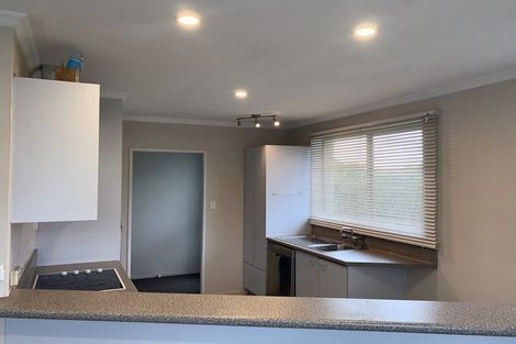 Photo of property in 41a Oakley Crescent, Hornby, Christchurch, 8042