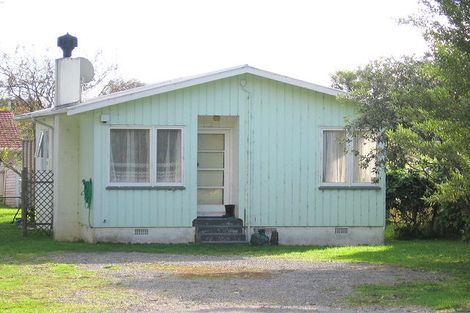 Photo of property in 140 Main Road, Waikanae, 5036