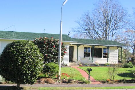 Photo of property in 2 Camden Place, Pukete, Hamilton, 3200