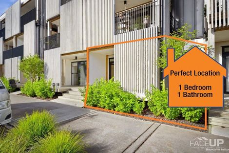 Photo of property in 2/165 Hobsonville Point Road, Hobsonville, Auckland, 0616