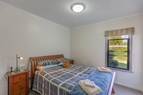 Photo of property in 5 Johnson Street, Waipawa, 4210