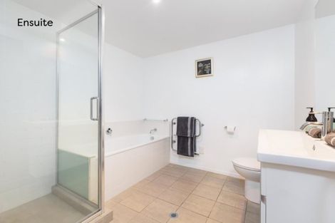 Photo of property in 105/27 Banks Avenue, Mount Maunganui, 3116