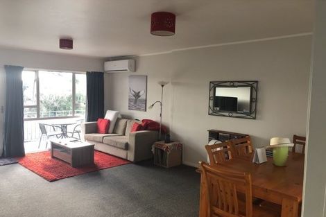 Photo of property in 7/38 Edmonton Road, Henderson, Auckland, 0612