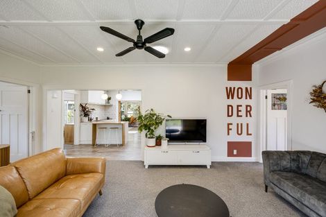 Photo of property in 23 Petane Road, Bay View, Napier, 4104