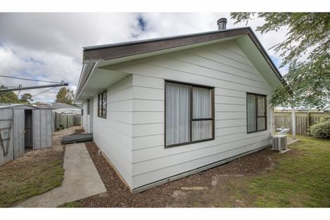 Photo of property in 79 Ottawa Road, Wainoni, Christchurch, 8061