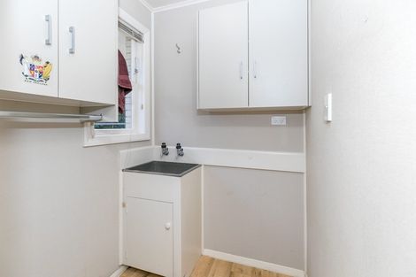 Photo of property in 1 Gerrand Place, Chedworth, Hamilton, 3210