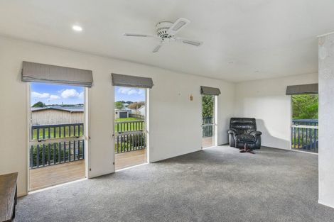 Photo of property in 9 Takitimu Street, Waitarere Beach, Levin, 5510