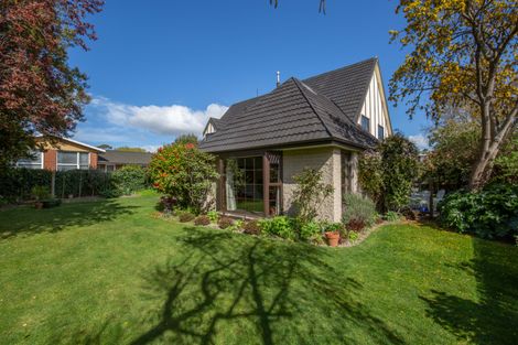 Photo of property in 24 Gothic Place, Ilam, Christchurch, 8041