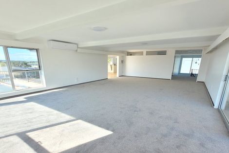 Photo of property in 3 Moera Place, Stanmore Bay, Whangaparaoa, 0932