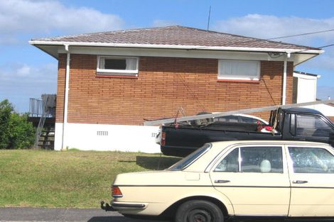 Photo of property in 2/58 Manuka Road, Glenfield, Auckland, 0629