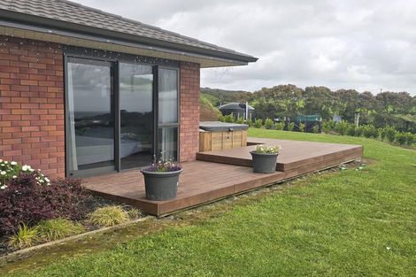 Photo of property in 39 Pat Kingi Drive, Te Kauwhata, 3710