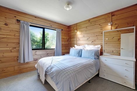 Photo of property in 1/57 Seaview Road, Glenfield, Auckland, 0629