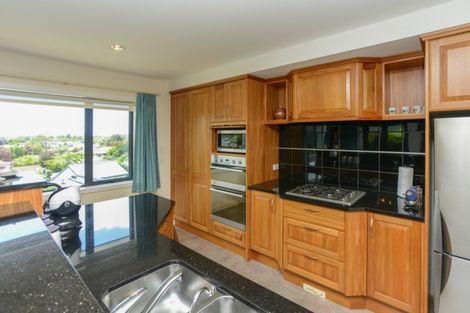 Photo of property in 75 Hetley Crescent, Taradale, Napier, 4112