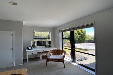 Photo of property in 10 Mauku Lane, Greenhithe, Auckland, 0632