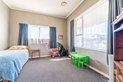 Photo of property in 51 Arthur Street, Seaview, Timaru, 7910