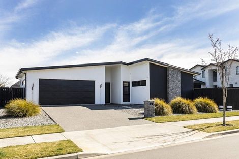 Photo of property in 3 Gerard Place, Rangiora, 7400
