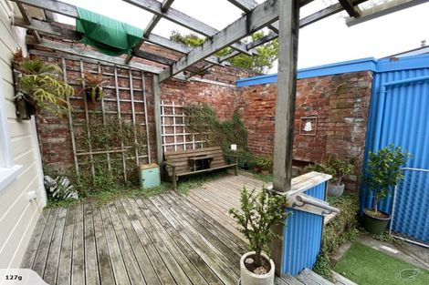 Photo of property in 96 Daniell Street, Newtown, Wellington, 6021
