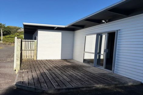 Photo of property in 50 Queens Road, Glen Avon, New Plymouth, 4312