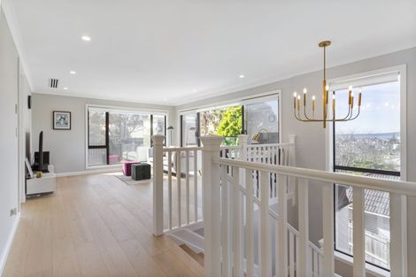 Photo of property in 6 Bevyn Street, Castor Bay, Auckland, 0620