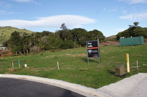 Photo of property in 9 Pihoihoi Close, Waikanae, 5036