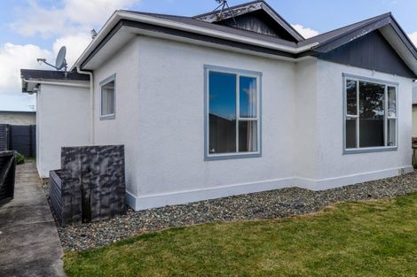 Photo of property in 12 Maitland Street, Strathern, Invercargill, 9812