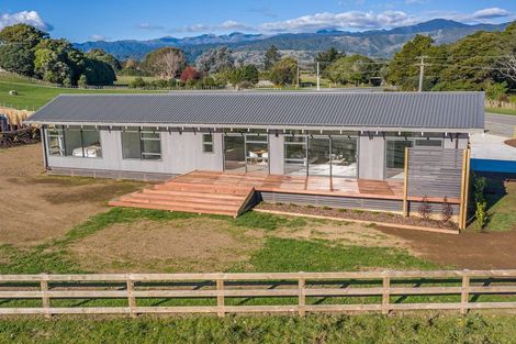 Photo of property in 133b Muhunoa Road East, Ohau, 5570