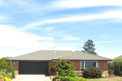 Photo of property in 39 Orlando Crescent, Waimairi Beach, Christchurch, 8083
