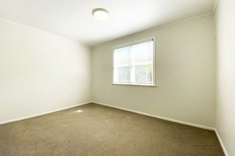 Photo of property in 18 Dellwood Avenue, Henderson, Auckland, 0612